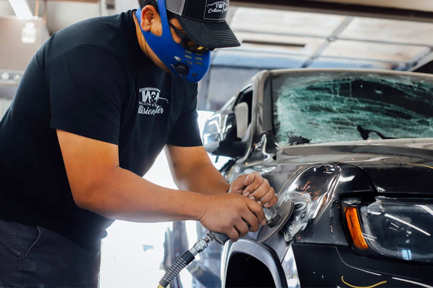 W&W Collision Center - Demorest, GA