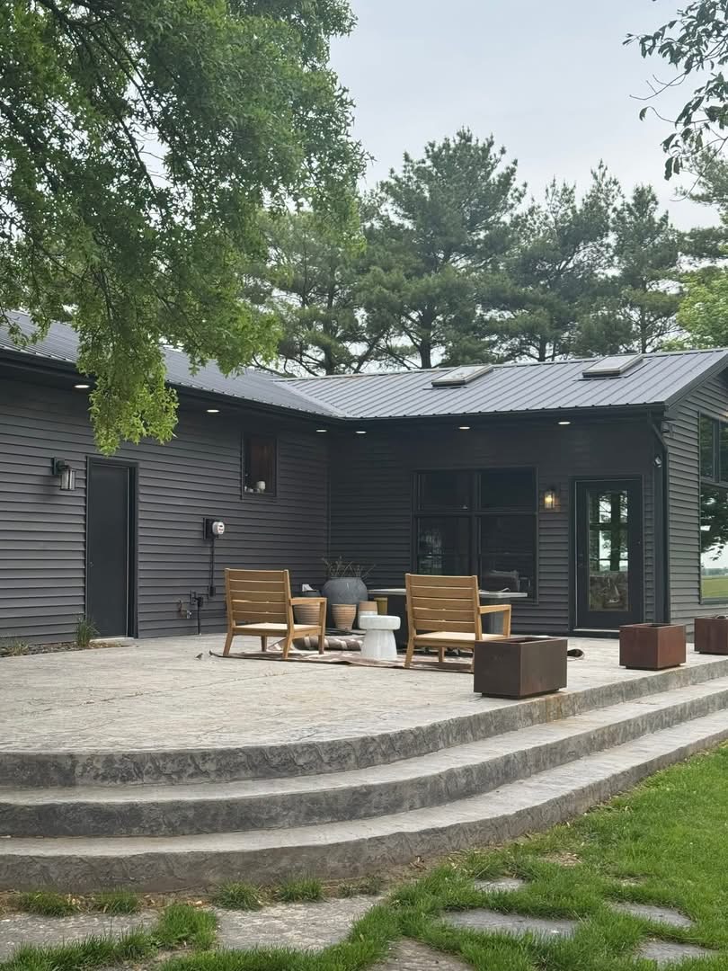 Abe's Roofing and Exteriors Image