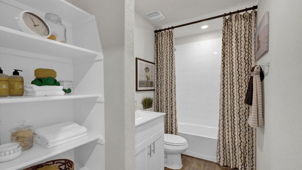 Saengerhalle Meadows by D.R. Horton - New Braunfels, TX