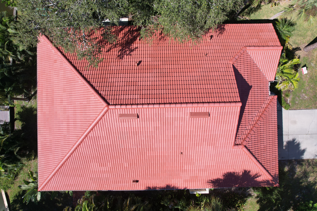 Pro Roofing Services Image