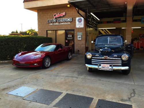 Johnny's Auto Service Image