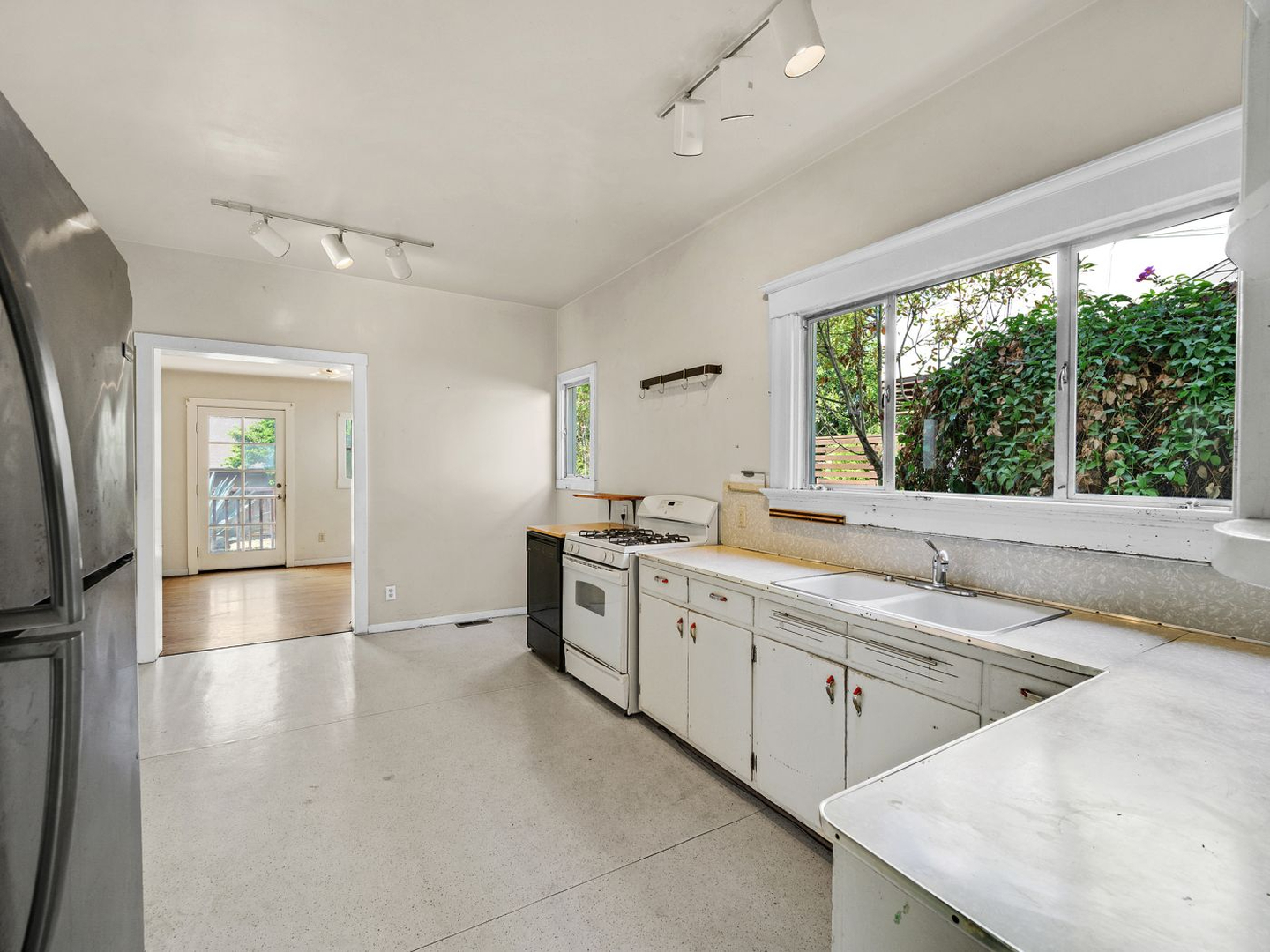 Winkler Real Estate Group Image