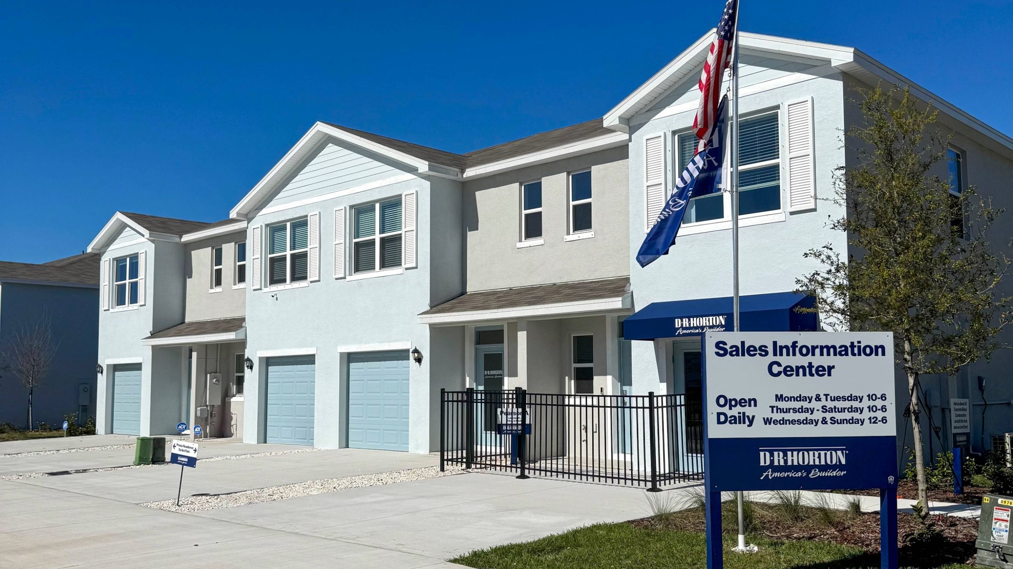 Harbor Landing by D.R. Horton - Palm Harbor, FL