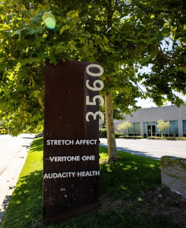 Stretch Affect Image