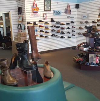 Shoe Tree - Pismo Beach, CA