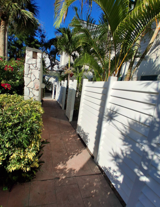 Professional Installation Fencing LLC Image