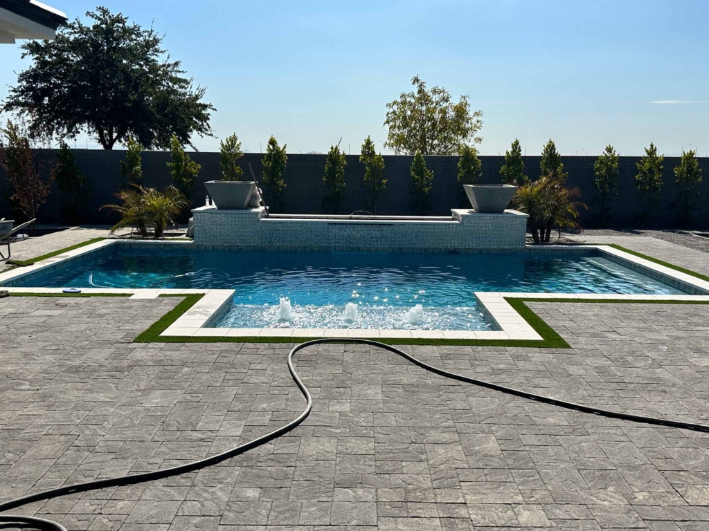 Hightide Pool Care Image