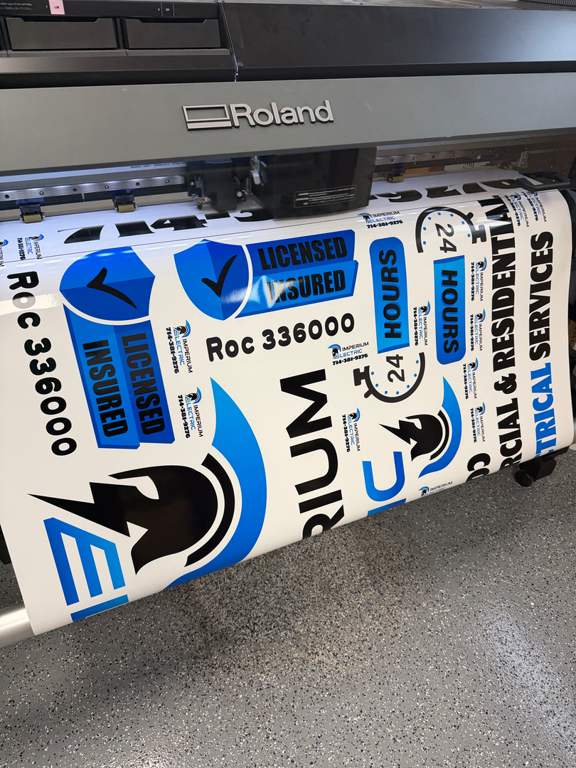 Phoenix Signs &amp; Apparel Logo