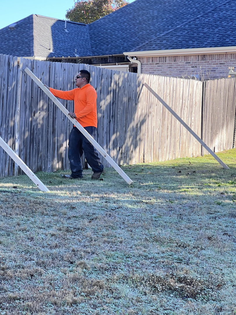 Fence Makeovers Image