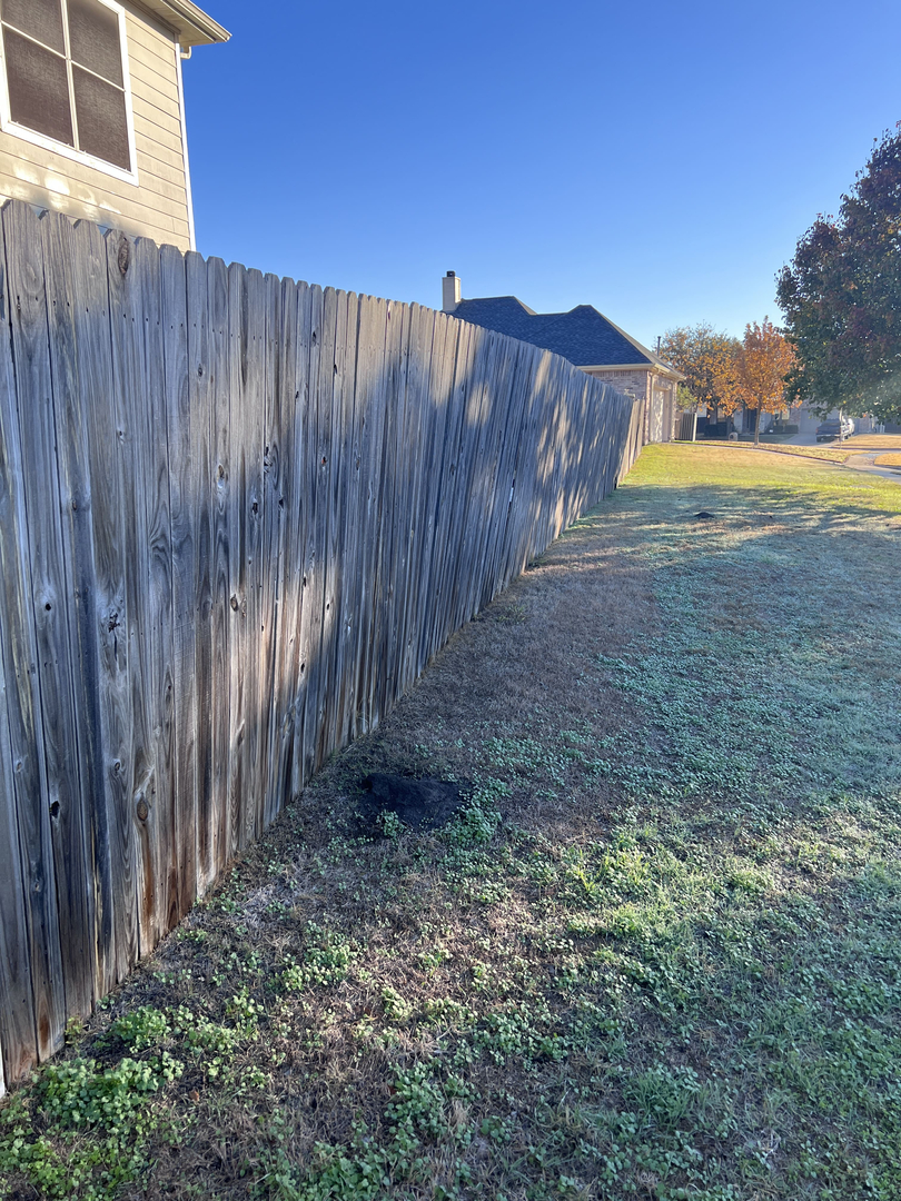 Fence Makeovers Image