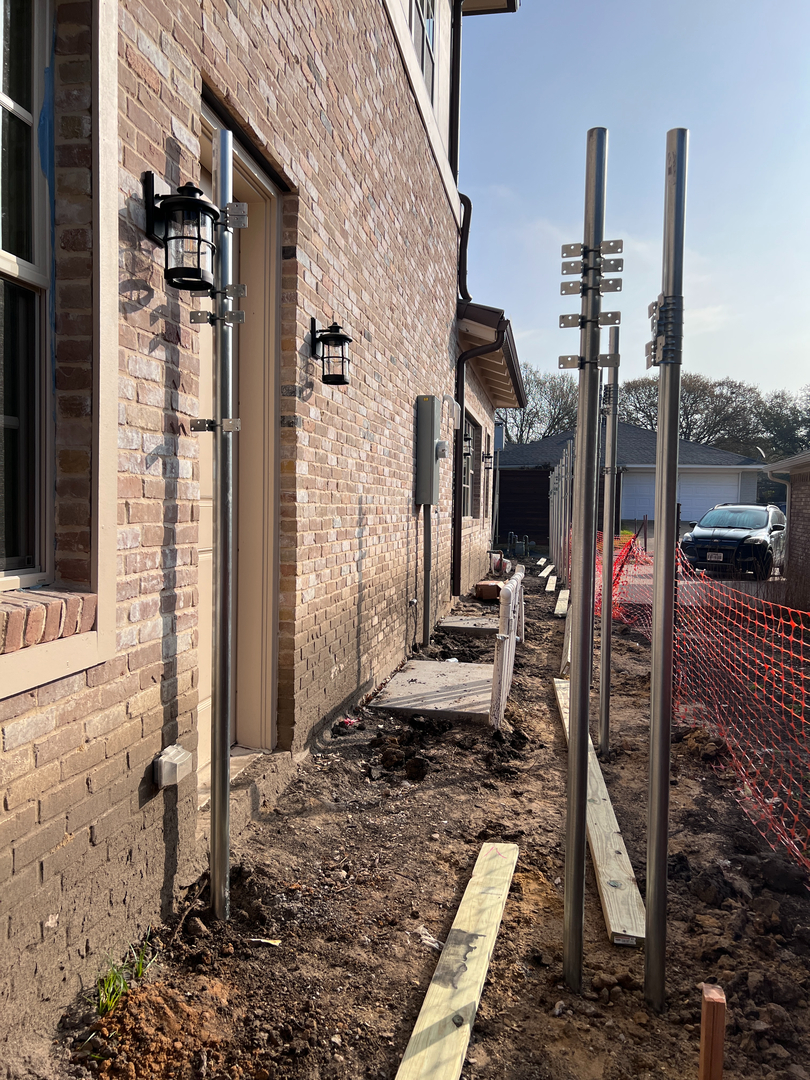 Fence Makeovers Image