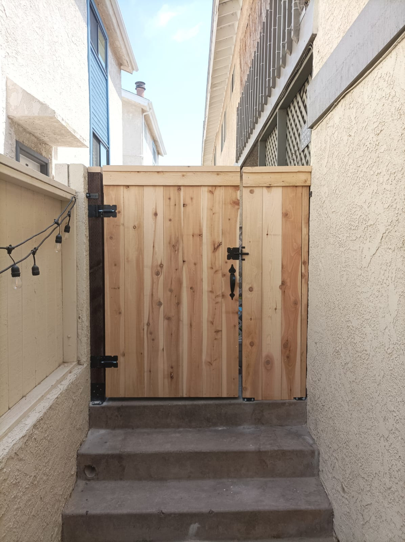 Superior Fence & Rail Image