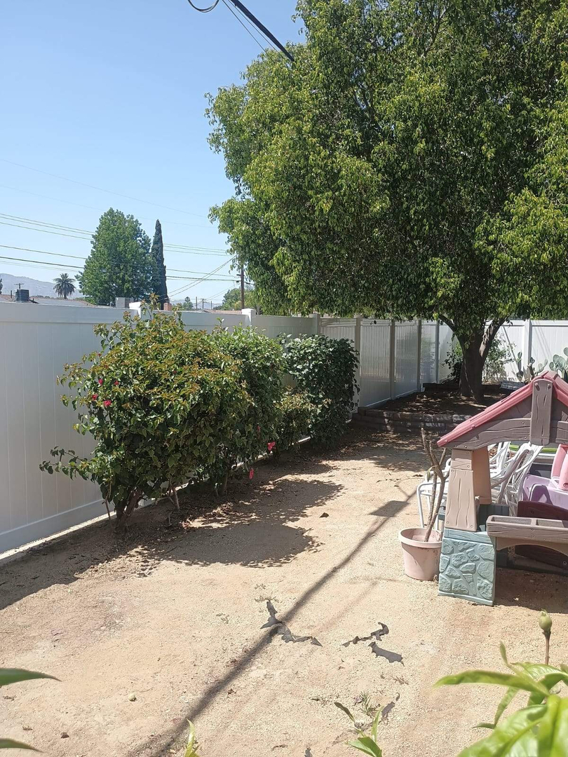 Superior Fence & Rail Image