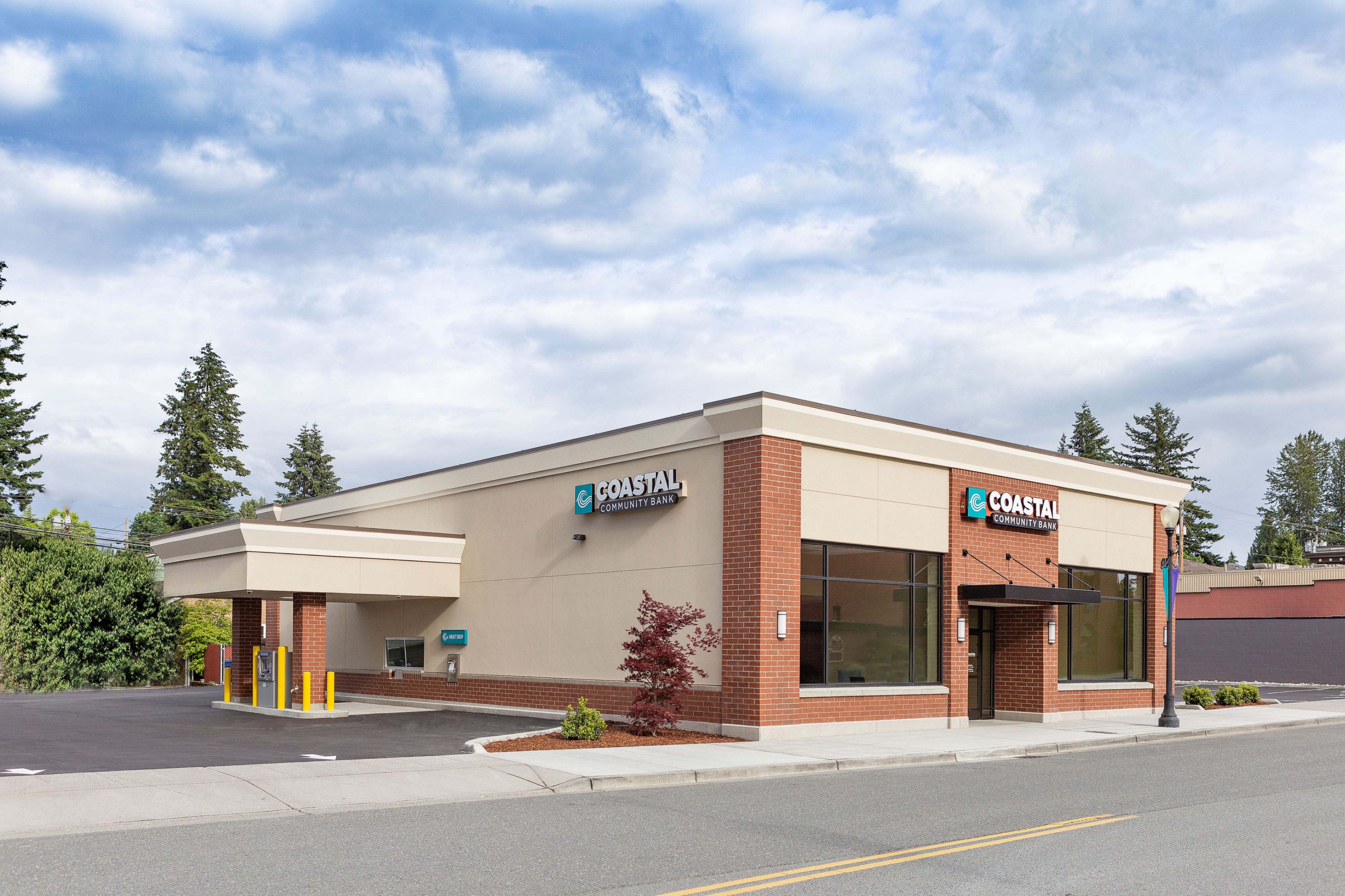 Coastal Community Bank Logo