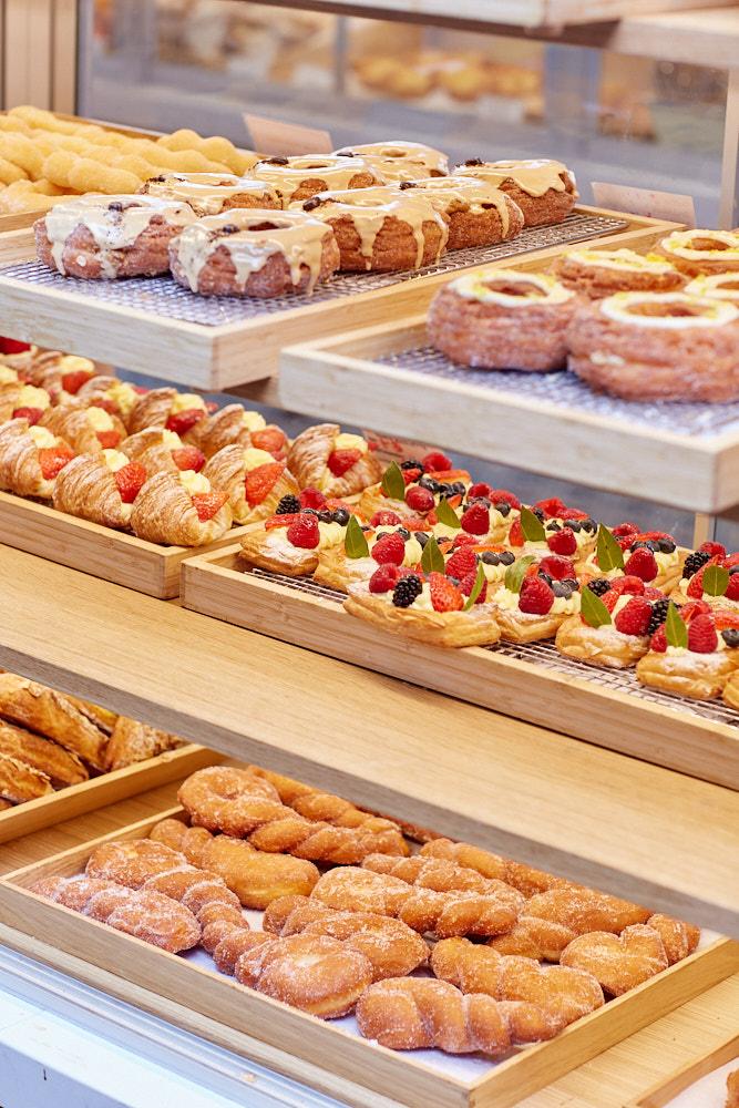 Paris Baguette Image