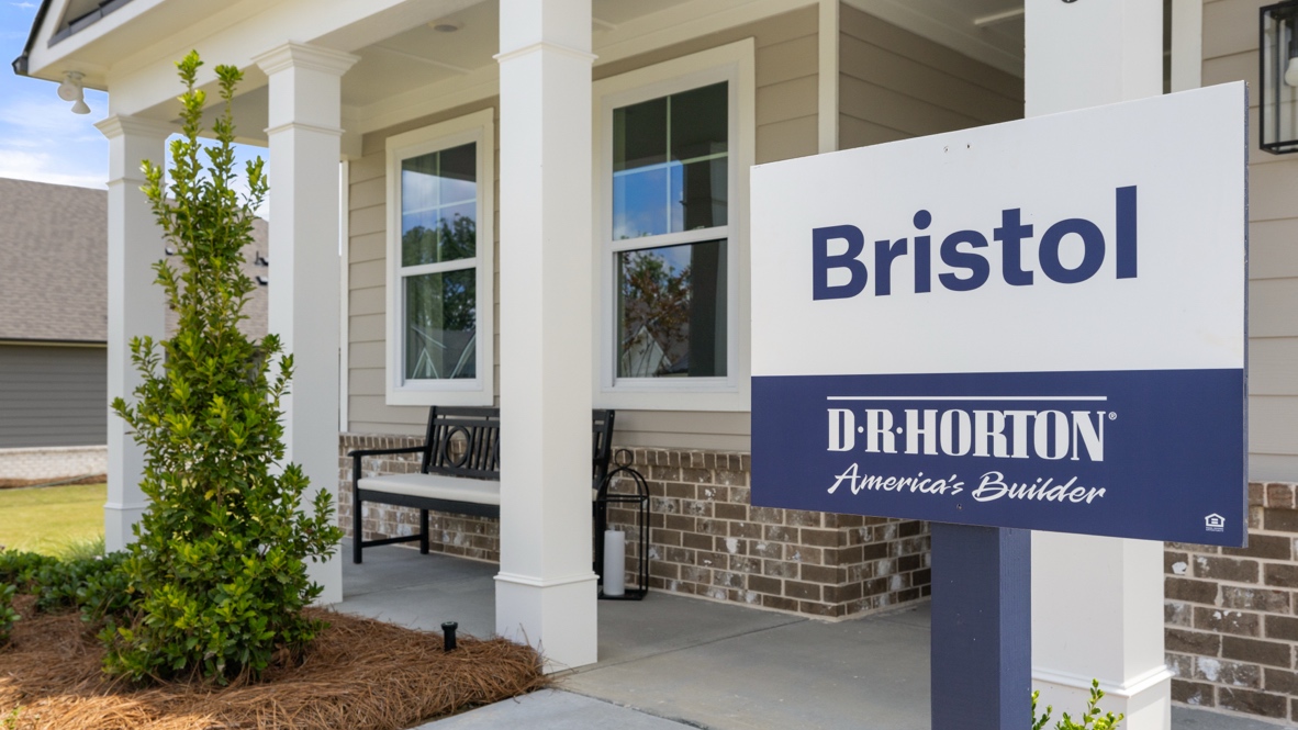 Hamptons at Riverwood North by D.R. Horton Image