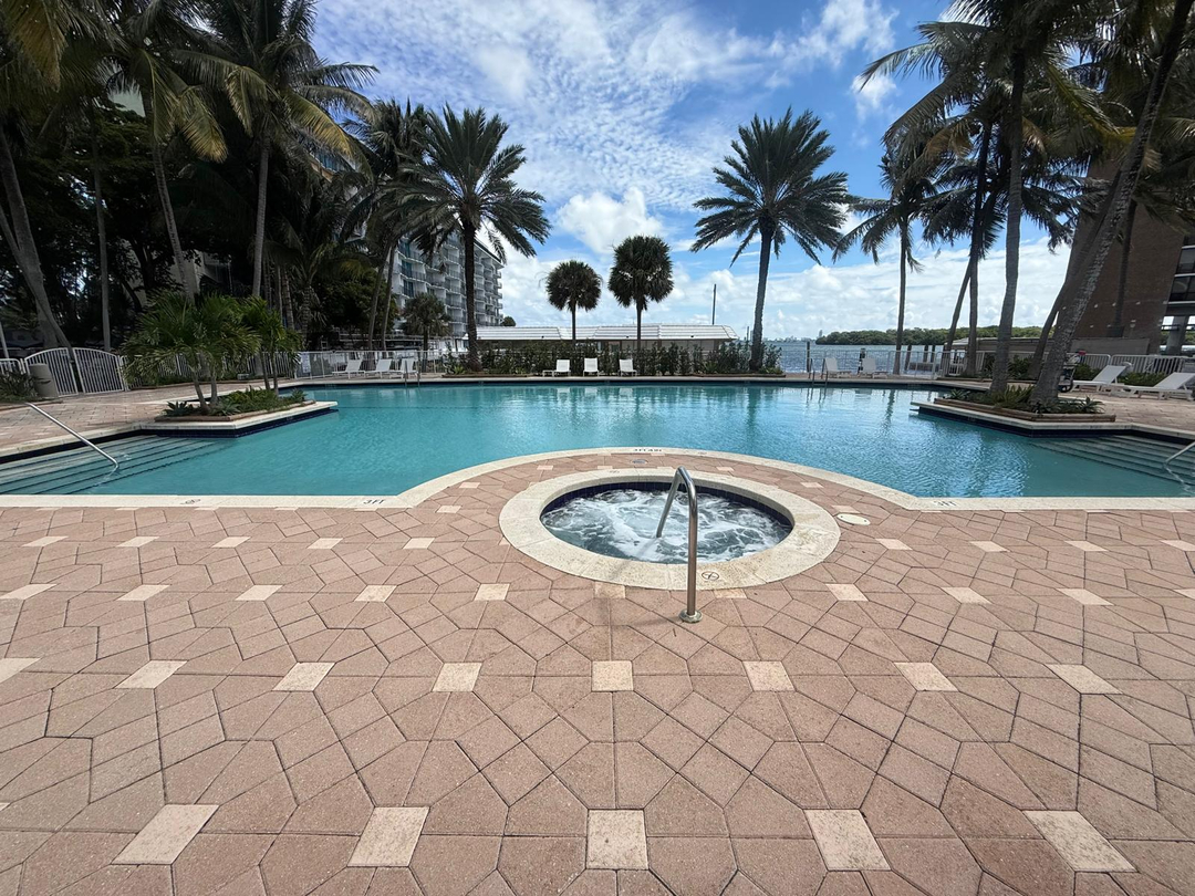 Perfect Day Pools Image