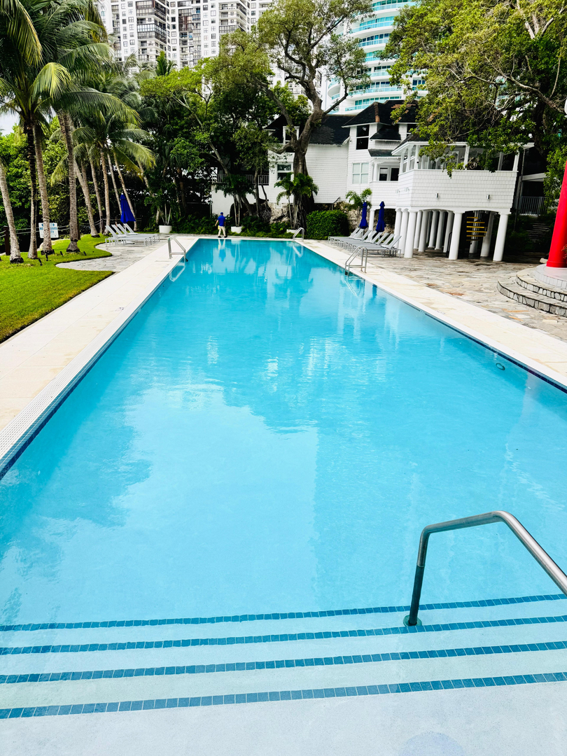 Perfect Day Pools Image