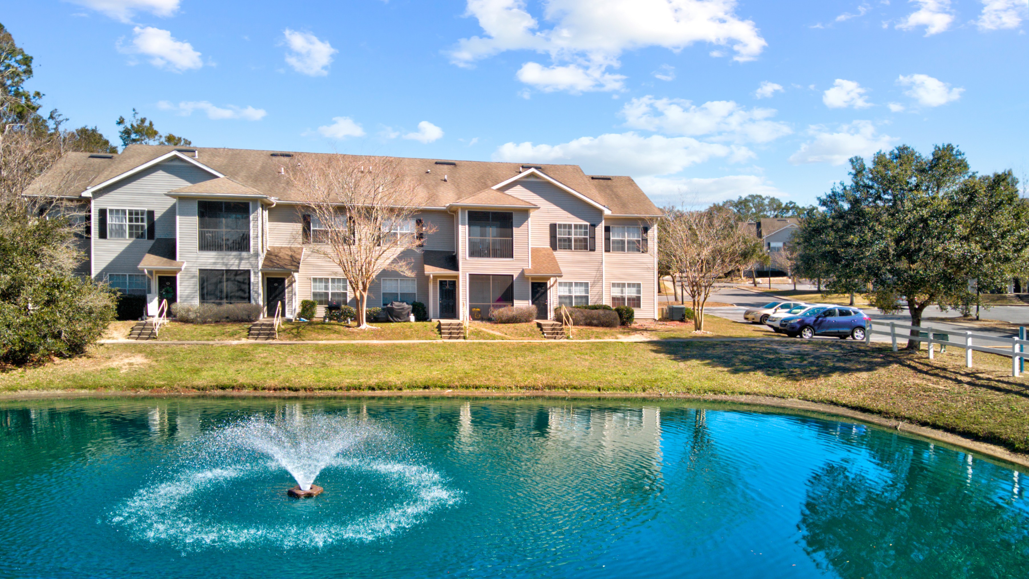 Water's Edge Apartment Homes - Pensacola, FL