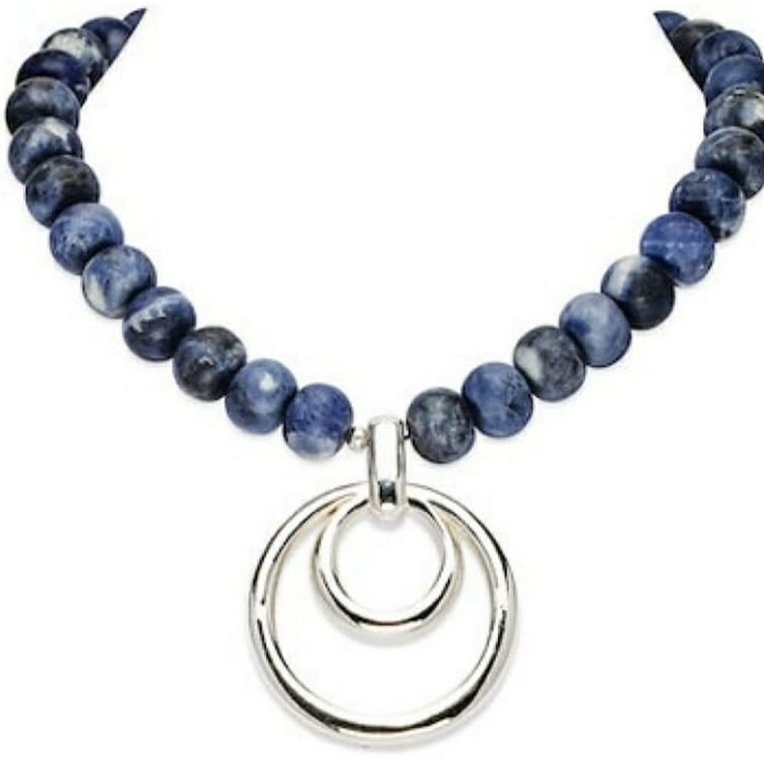 Allison Love's Fine Jewelry Image