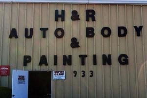H & R Auto Body Shop - Turlock, CA