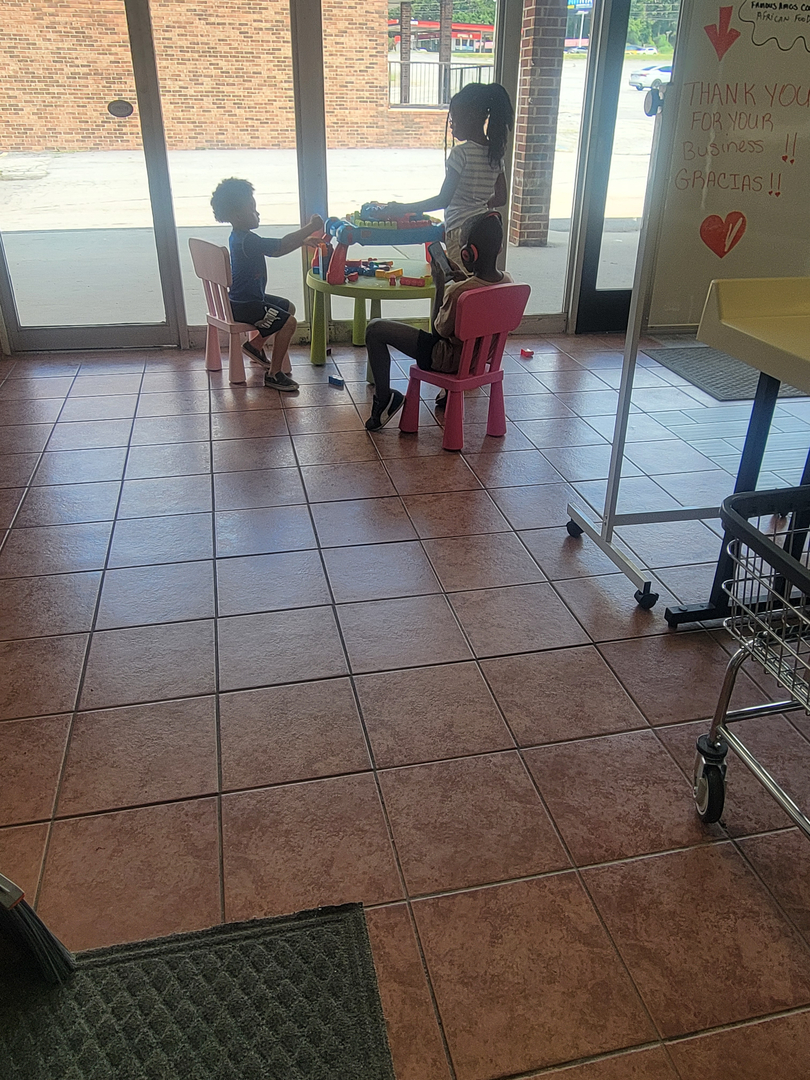 Coin Laundry - Decatur Image