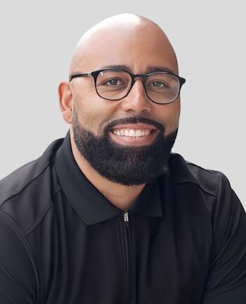 Daniel Dixon at CrossCountry Mortgage Image