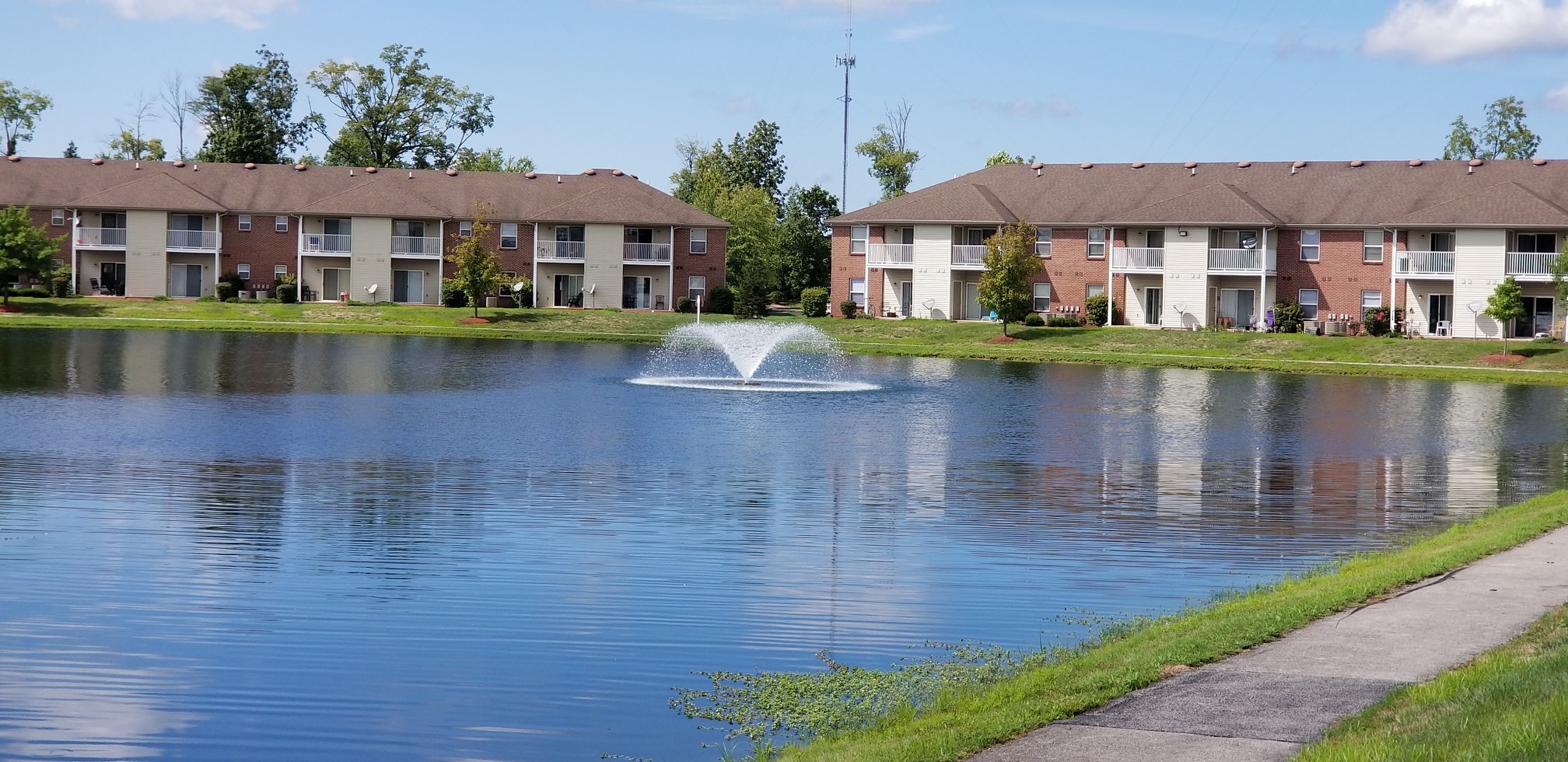 Princeton Lakes Apartment Homes Image