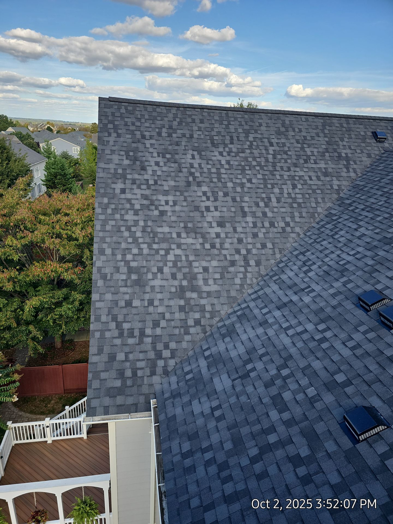 Loudoun Roofing Image