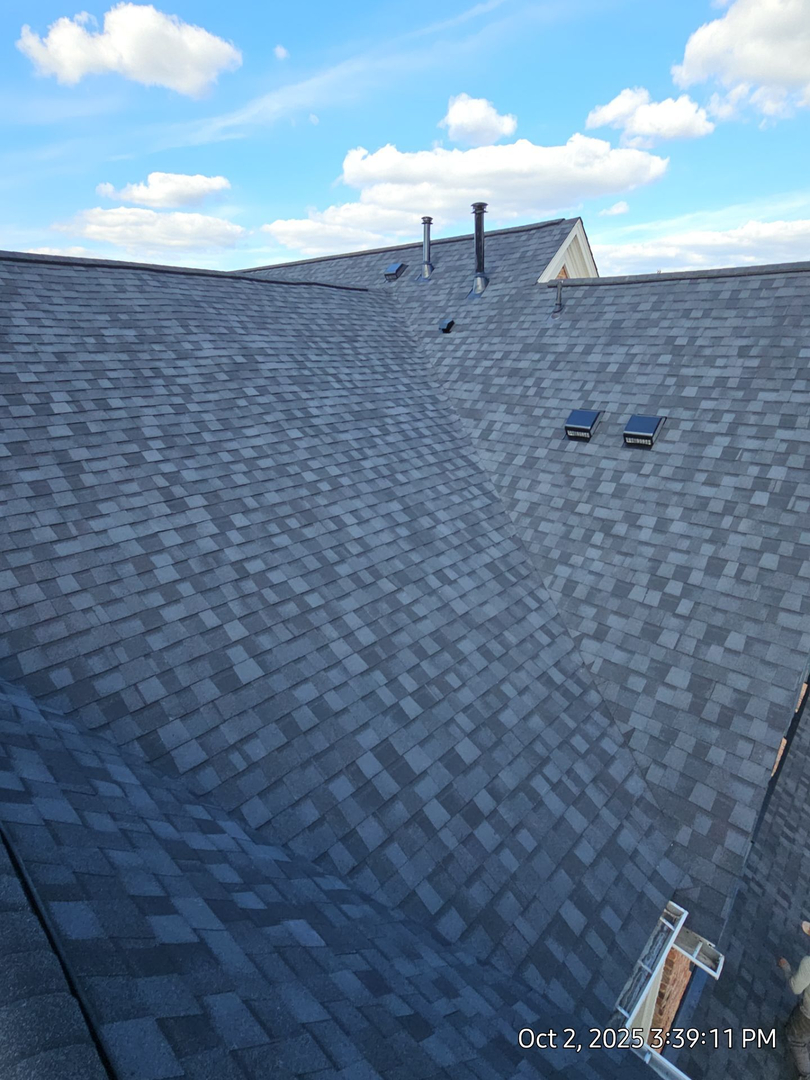 Loudoun Roofing Image