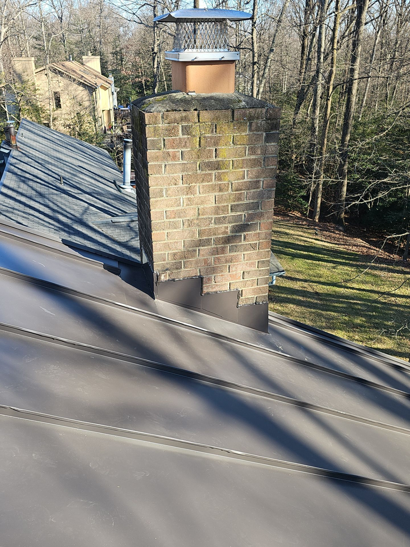 Loudoun Roofing Image