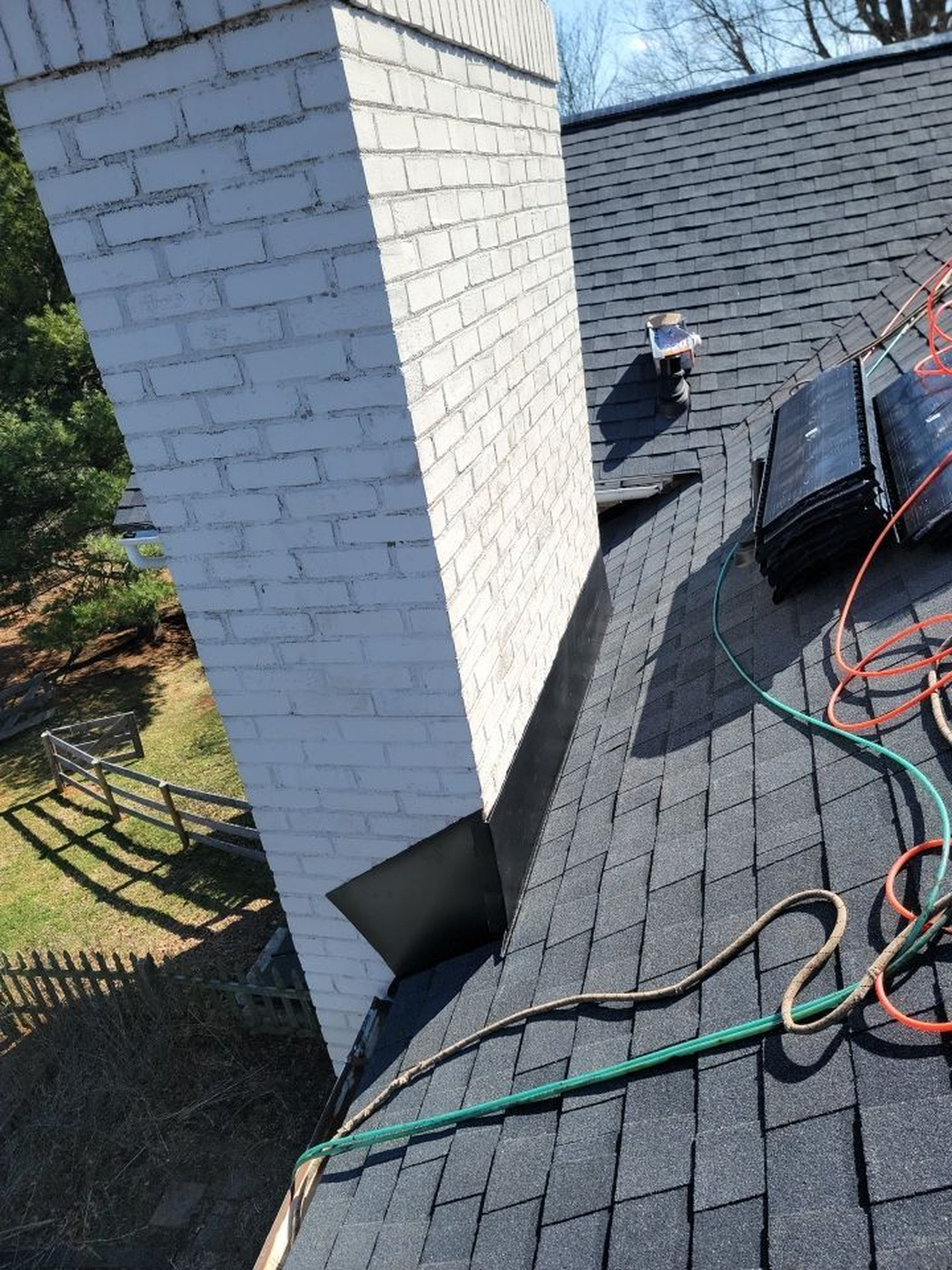 Loudoun Roofing Image