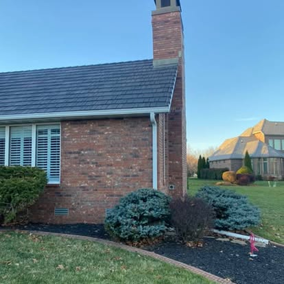 Gladiator Exteriors Image