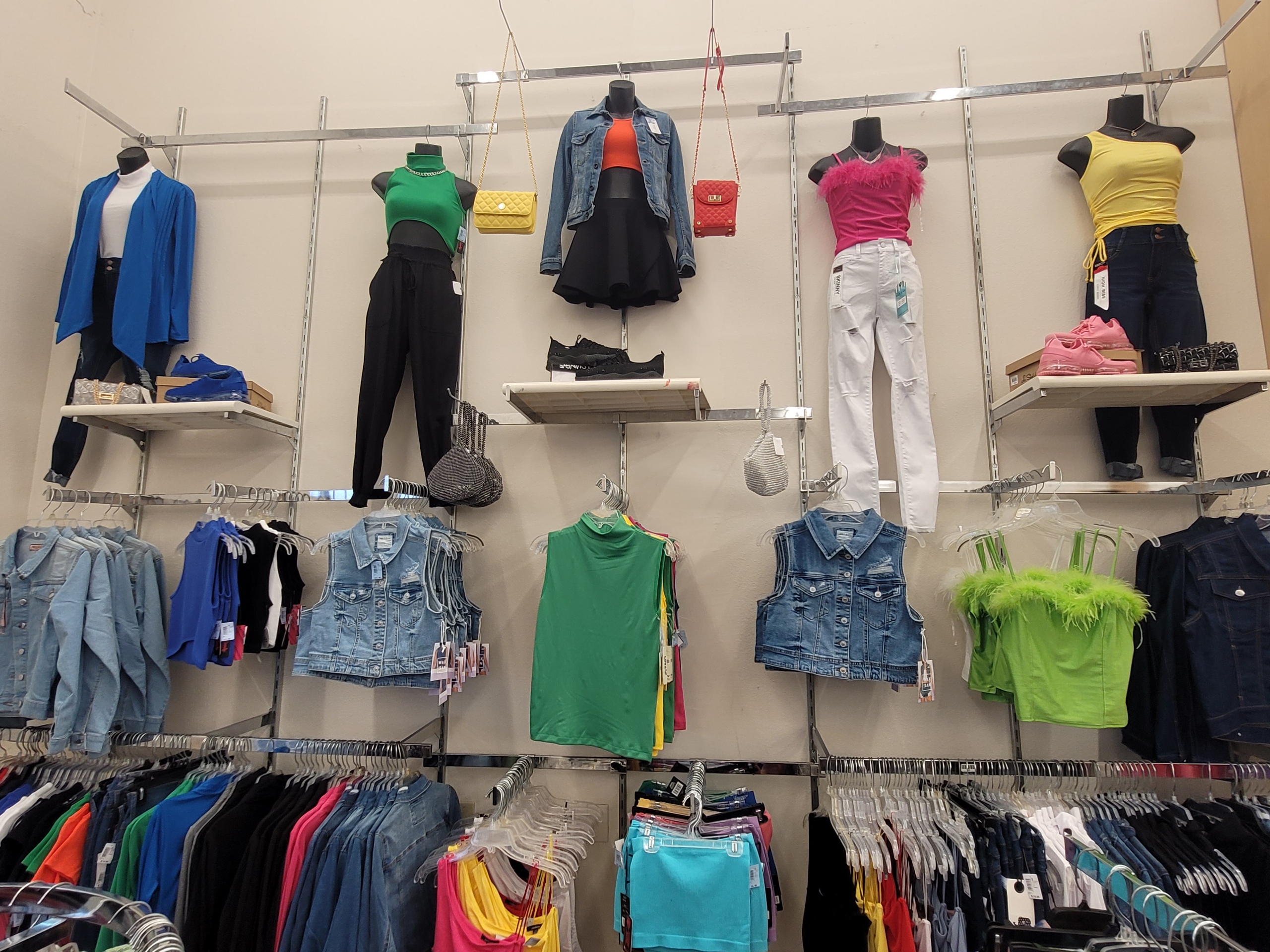 Melrose Family Fashions Image