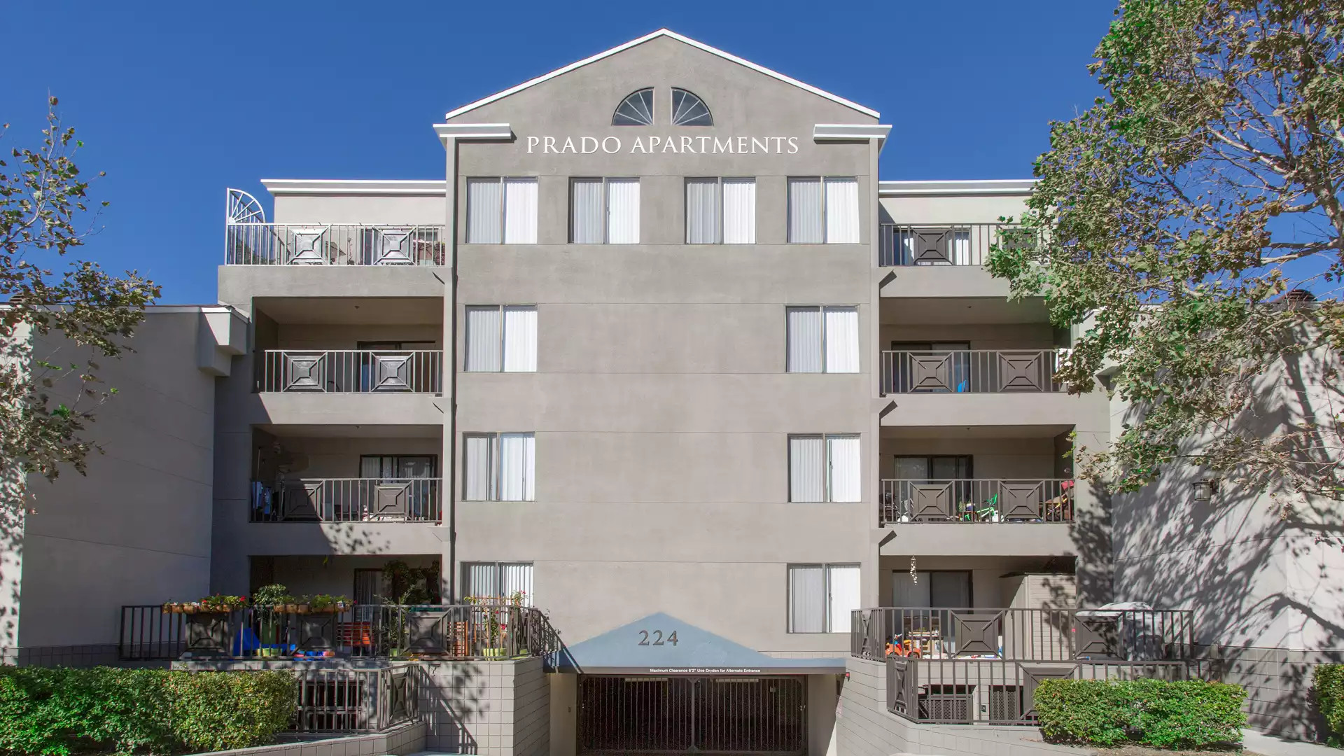 Prado Apartments - Glendale, CA