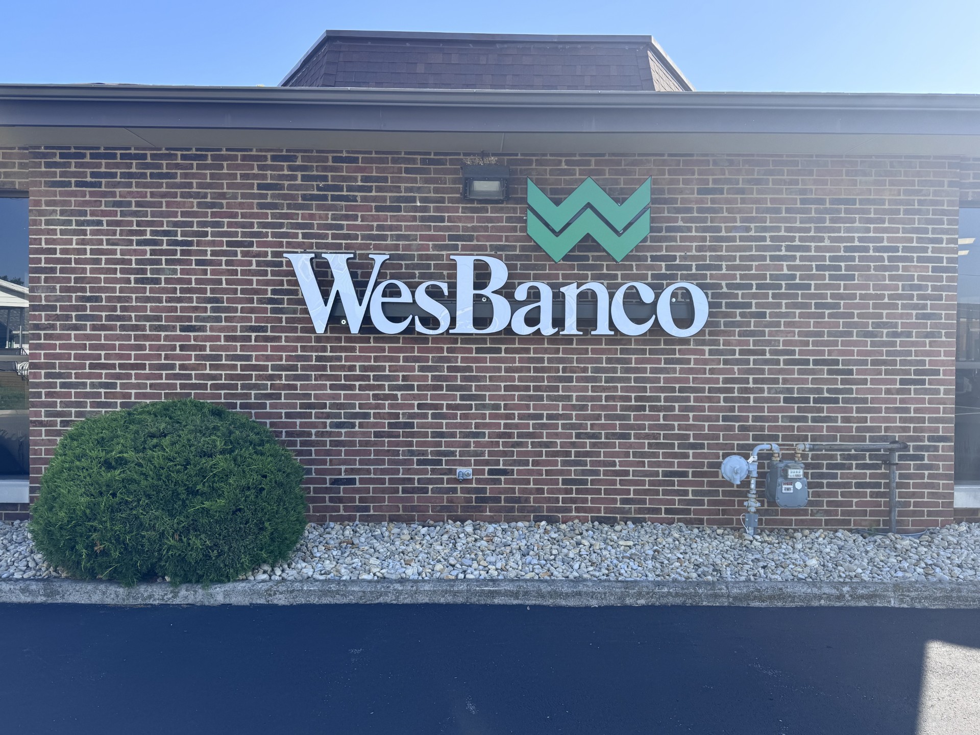 WesBanco Bank Logo