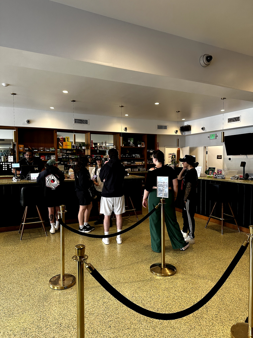 Sunset Pipeline Dispensary Image