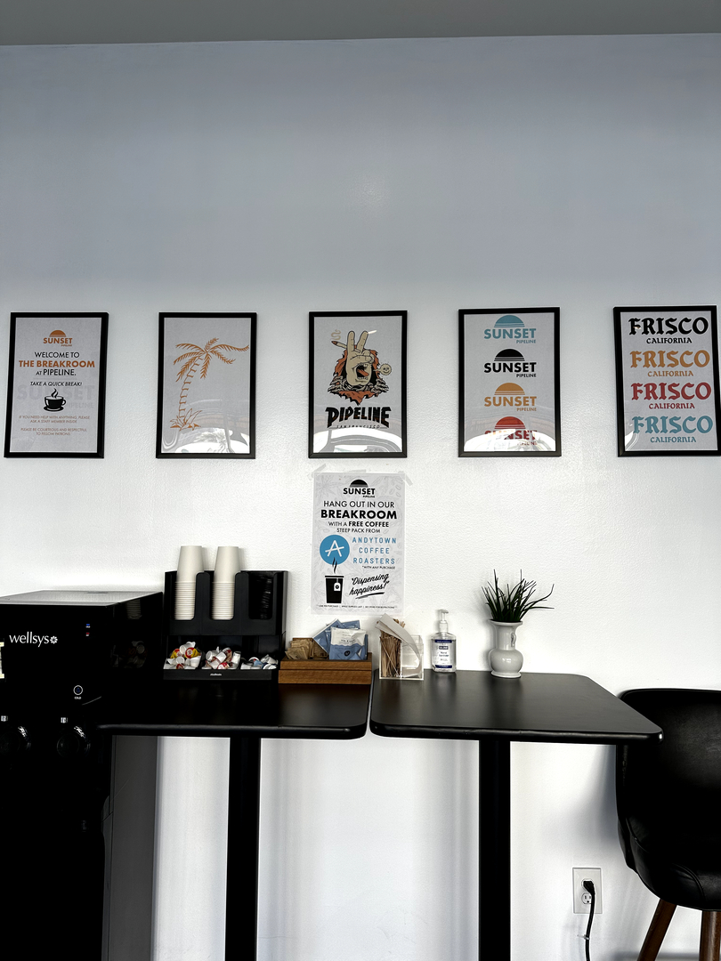 Sunset Pipeline Dispensary Image