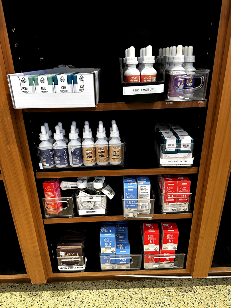 Sunset Pipeline Dispensary Image