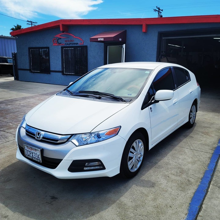 Golden California Auto Repair & Paint Image