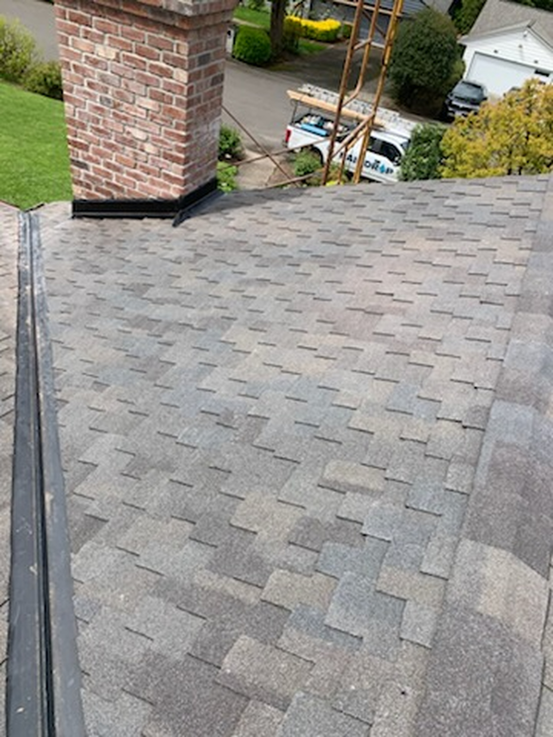 Raindrop Roofing Northwest Image