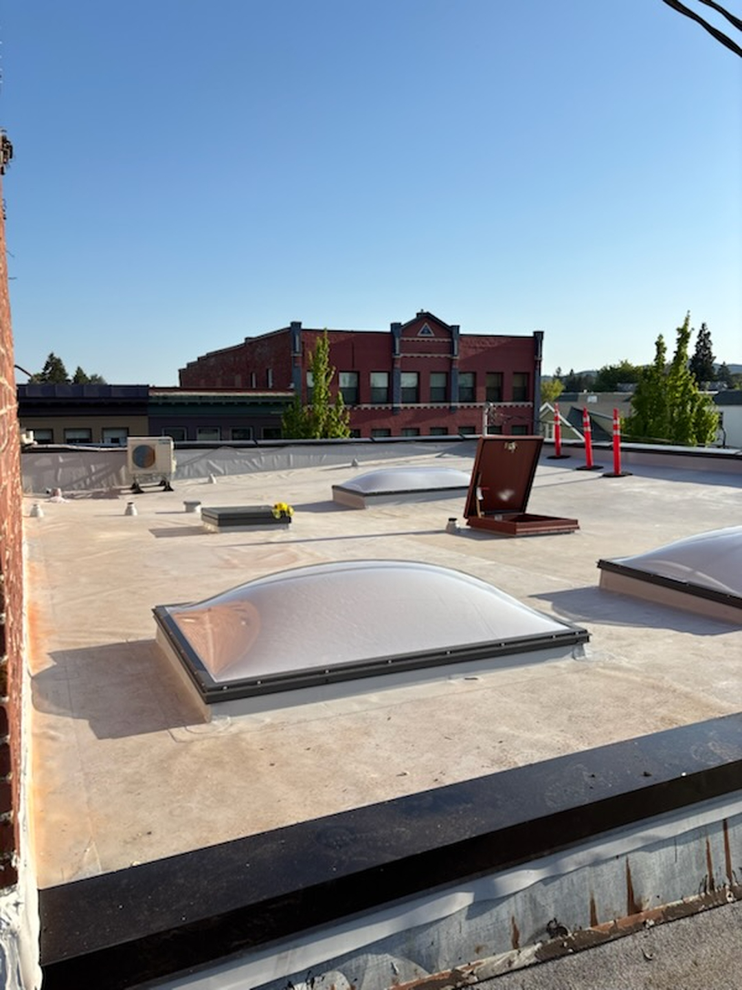 Raindrop Roofing NW LLC Image