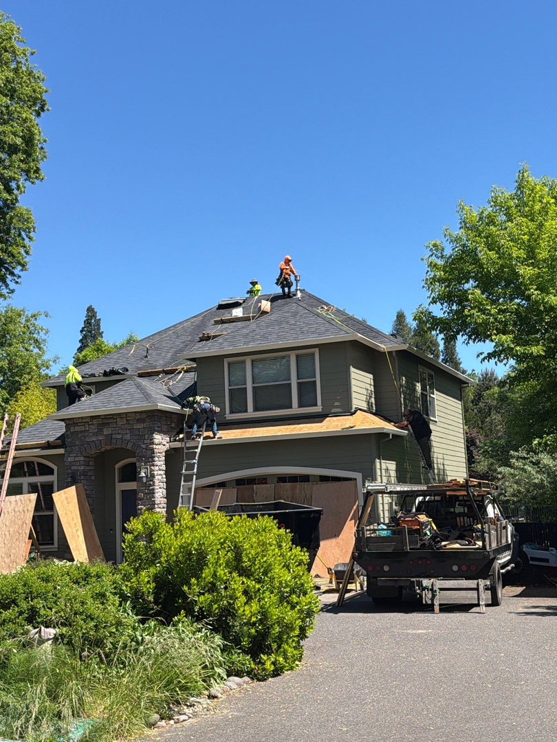 Raindrop Roofing Northwest Image
