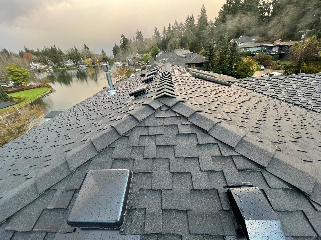 Raindrop Roofing NW LLC Image