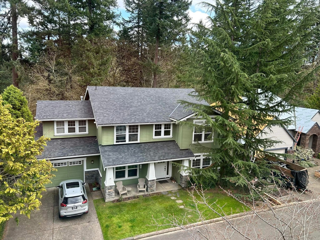 Raindrop Roofing NW LLC Image