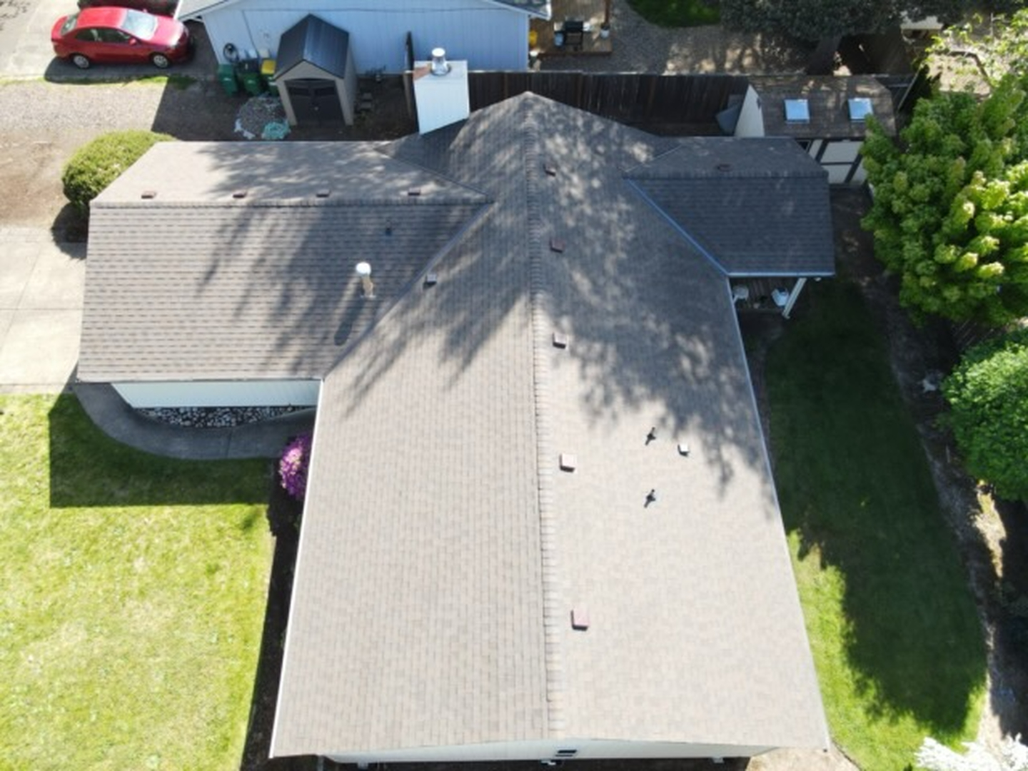 Raindrop Roofing Northwest Image