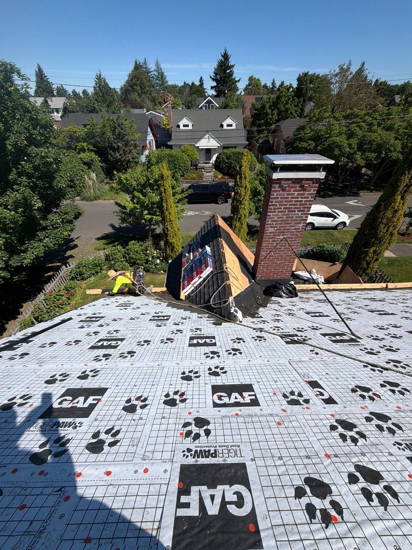 Raindrop Roofing Northwest Image