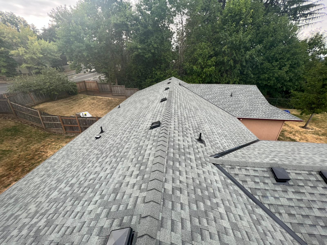 Raindrop Roofing NW LLC Image
