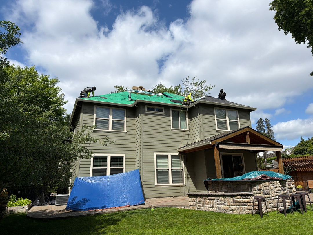 Raindrop Roofing Northwest Image