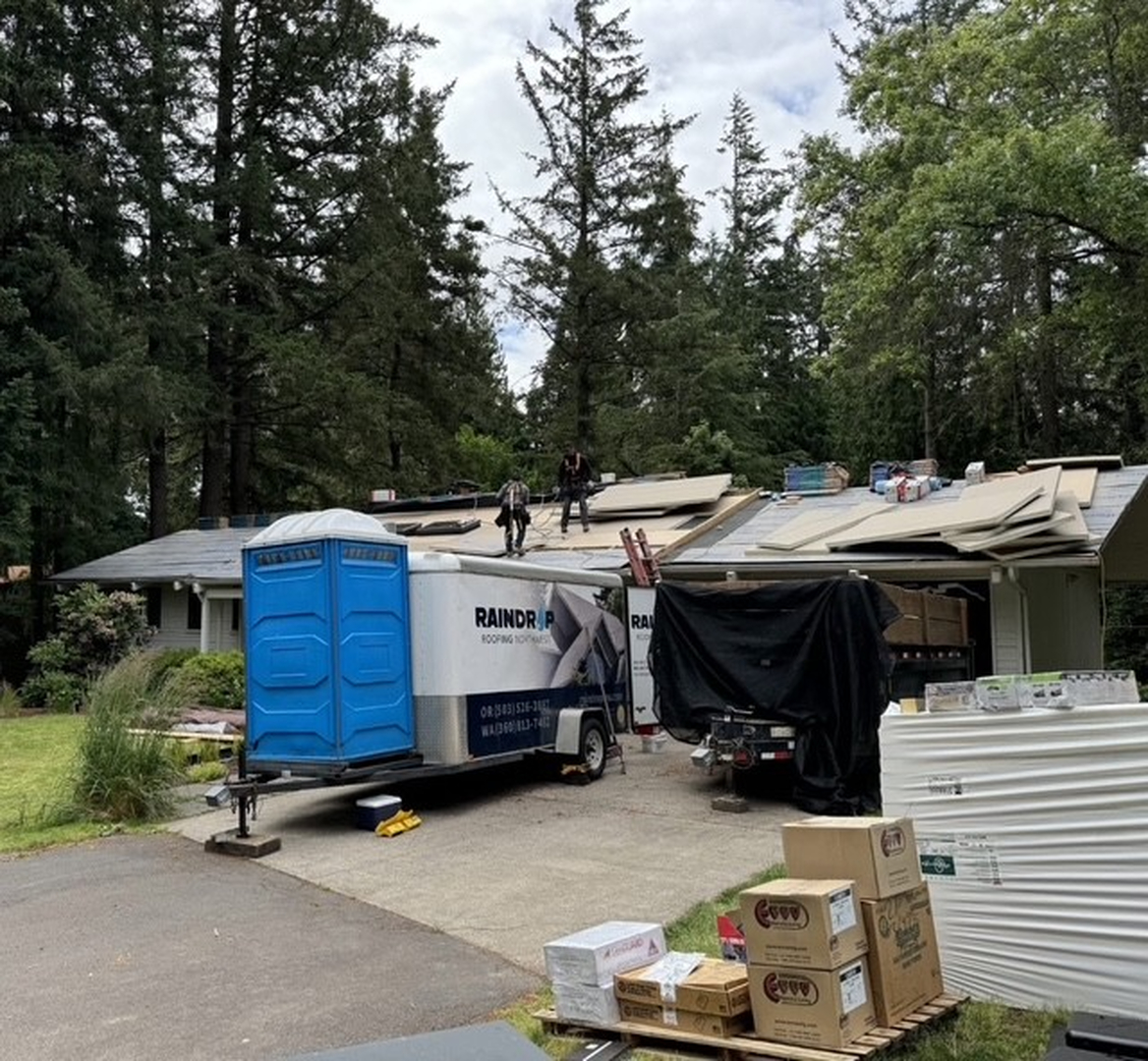 Raindrop Roofing Northwest Image